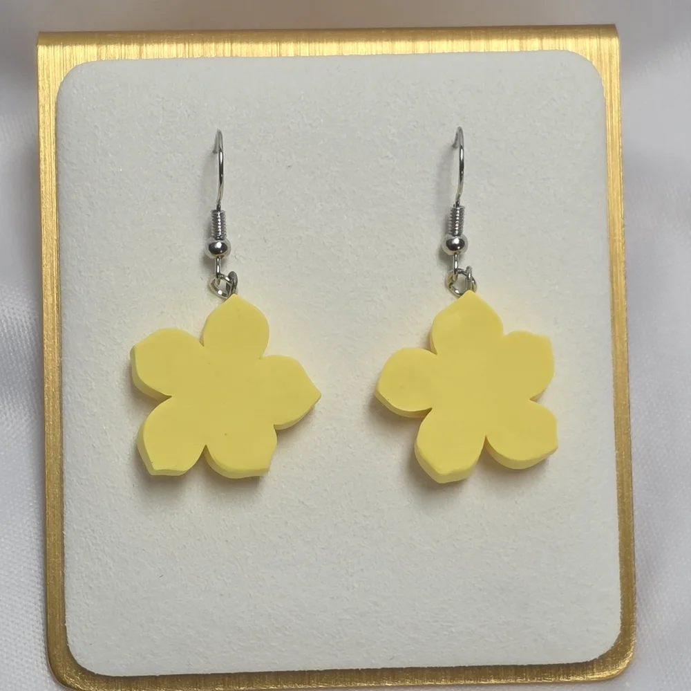 Yellow & White Flower Polymer Clay Earrings